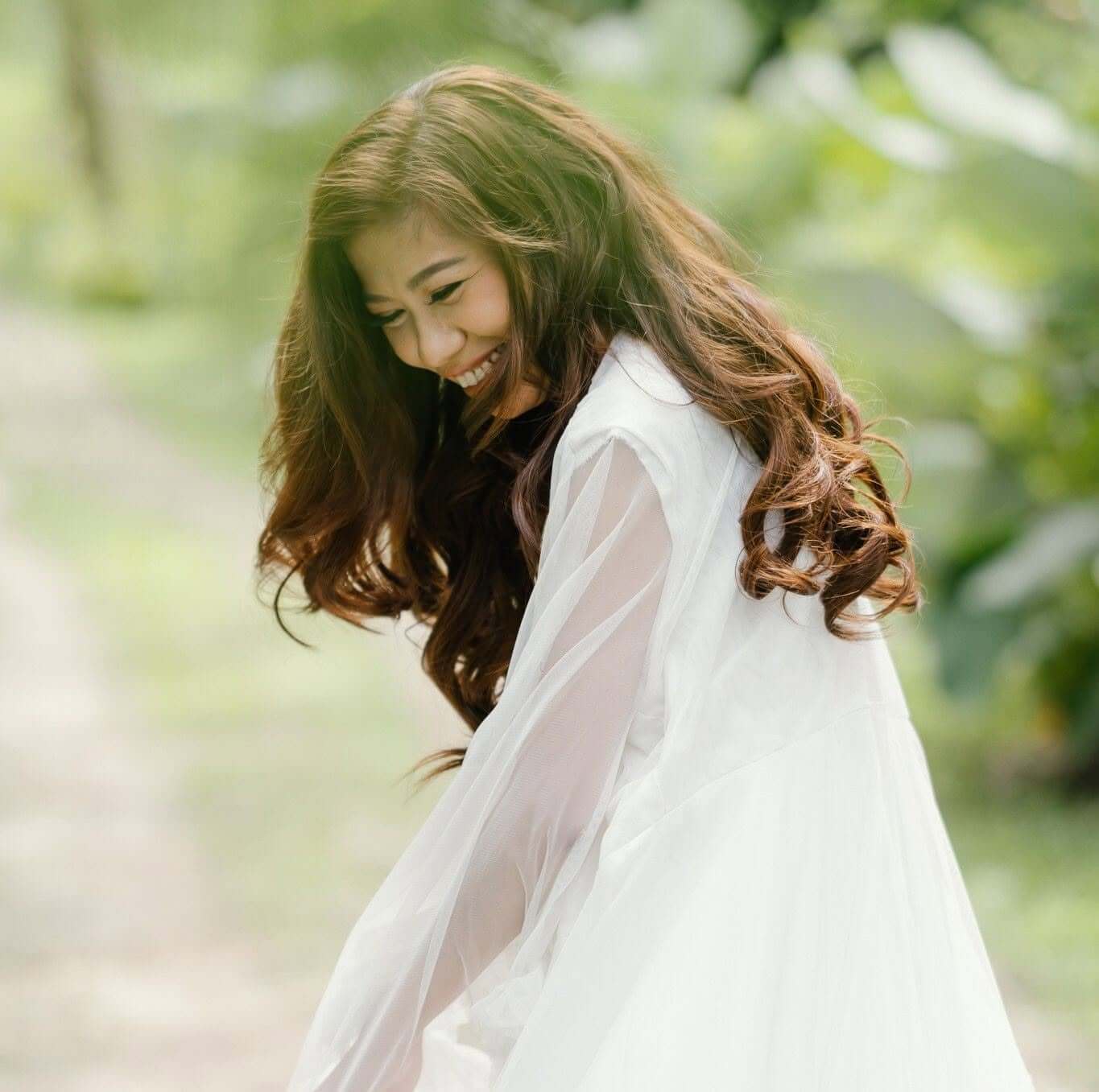 Ms. Jes, founder of imbitar